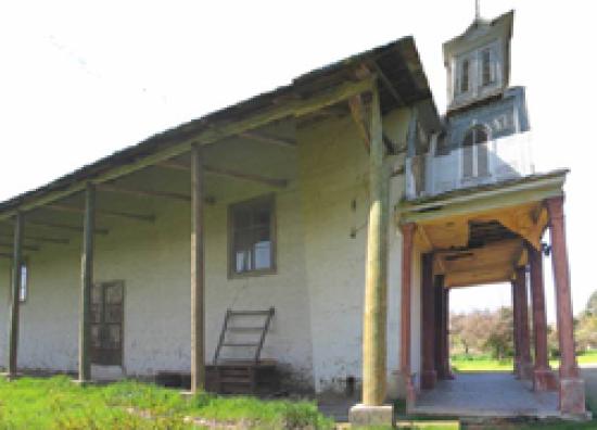 Imagen de DECLARAN MONUMENTO HISTÓRICO A LA IGLESIA DE LOICA