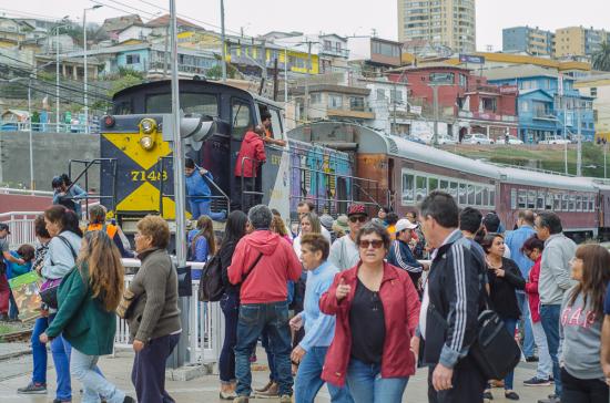 Imagen de Ganadores del concurso Cuida Tu Amor de Verano son parte del Tren del Recuerdo