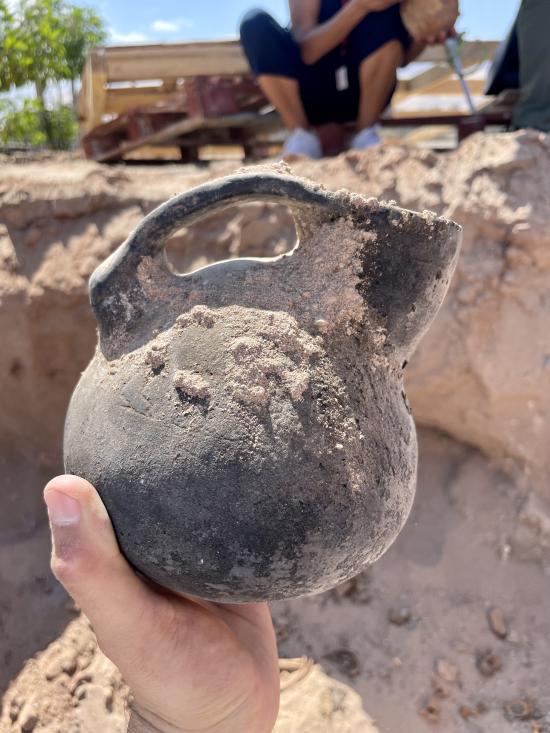 Imagen de Equipo del Consejo de Monumentos Nacionales analiza hallazgo arqueológico en la Región de Atacama