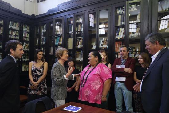 Imagen de Ministra Consuelo Valdés anuncia restitución de restos de ancestros a Rapa Nui