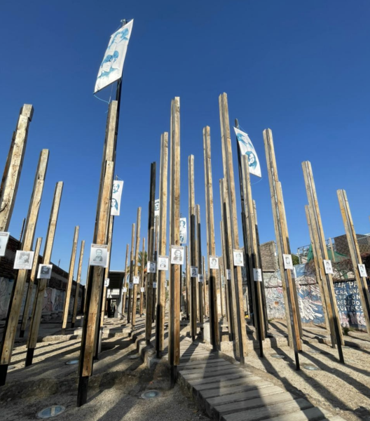 Imagen de CMN y Fundación 1367 instalan placa identificatoria como Sitio de Memoria en recinto de José Domingo Cañas, ex Cuartel Ollagüe de la DINA