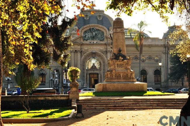 Imagen del monumento Museo Nacional de Bellas Artes comprendiento también la parte ocupada actualmente por el Museo de Arte Contemporáneo