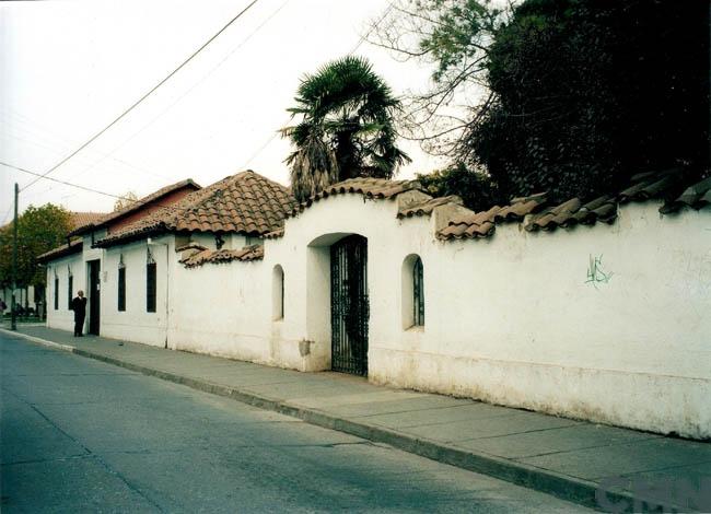 Imagen del monumento Inmueble ubicado en calle Estado N°685