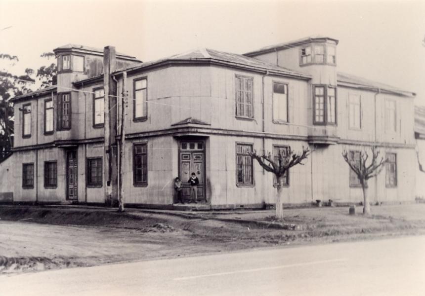 Imagen del monumento Inmueble Casona Eyheramendy Casa Francesa de los Álamos