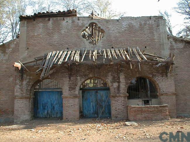 Imagen del monumento Casa esquina del ex fundo Rangue