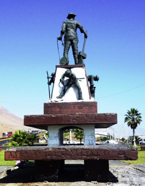 Imagen del monumento Al trabajador Pampino