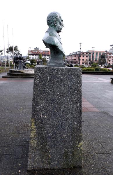 Imagen del monumento Vicente Pérez Rosales