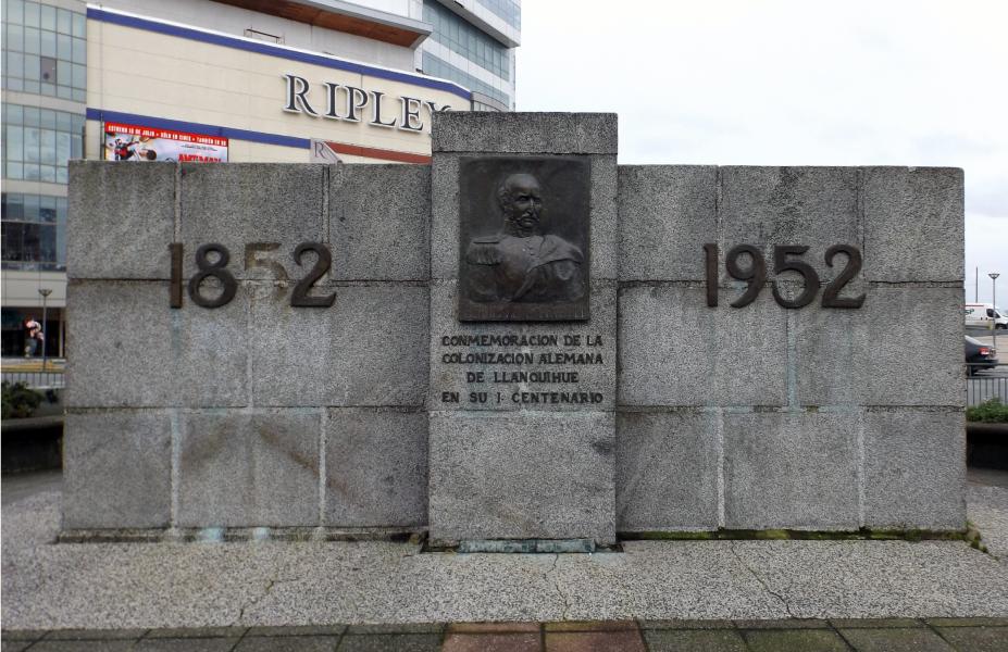 Imagen del monumento Bernard E. Philippi