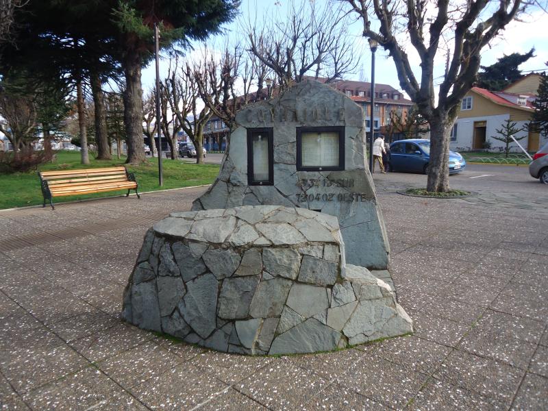 Imagen del monumento Firma Baquedano