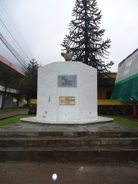 Imagen del monumento Arturo Prat