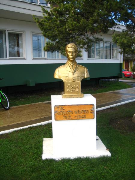 Imagen del monumento Hernán Merino Correa
