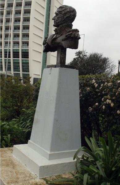 Imagen del monumento Lord Cochrane