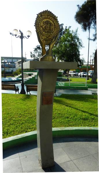 Imagen del monumento En Conmemoracion De Los 80 años De La Policia De Investigaciones De Chile