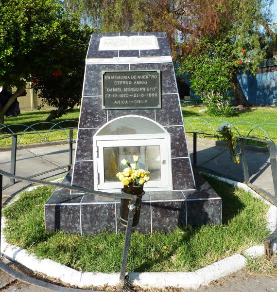 Imagen del monumento En Memoria De Nuestro Eterno Amigo Daniel Menco Prieto 23/12/1975-21/5/1999