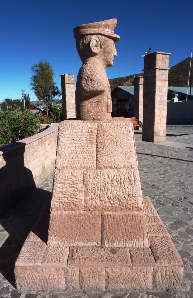 Imagen del monumento Teniente Hernán Merino