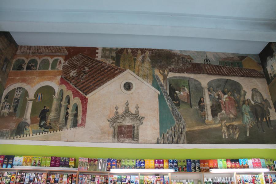 Imagen del monumento &quot;Historia de la Medicina y Farmacología en Chile&quot;