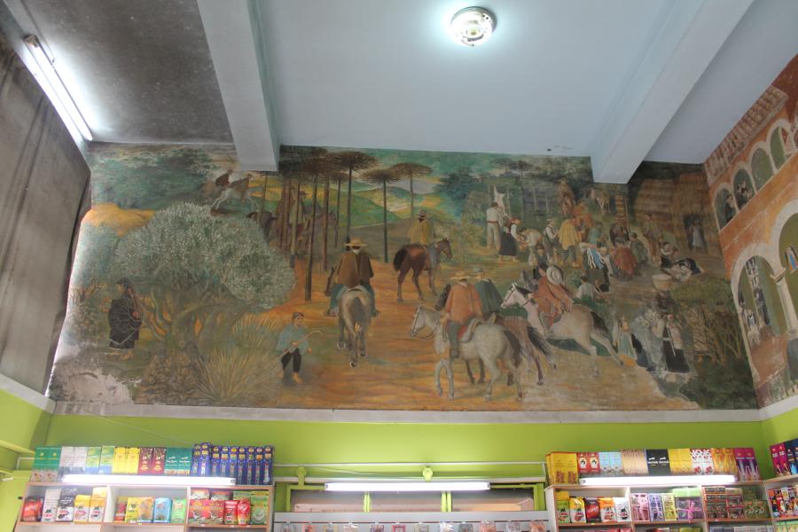 Imagen del monumento &quot;Historia de la Medicina y Farmacología en Chile&quot;