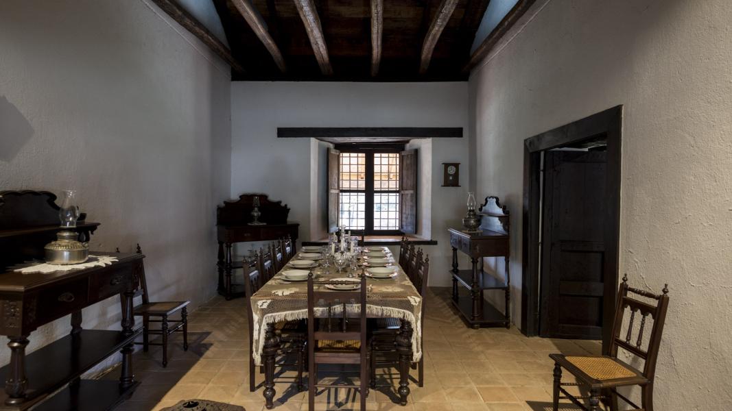 Imagen del monumento Casa donde nació Arturo Prat y terrenos adyacentes