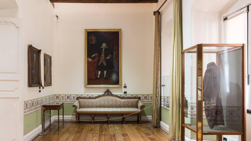 Imagen del monumento Colecciones del Museo Histórico Nacional, dependiente de la Dirección de Bibliotecas, Archivos y Museos