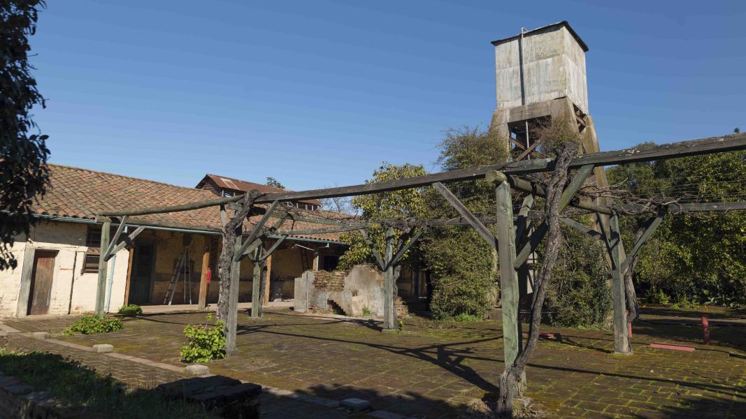 Imagen del monumento Casa Patronal, Capilla y dependencias contiguas de la Hacienda San José del Carmen El Huique