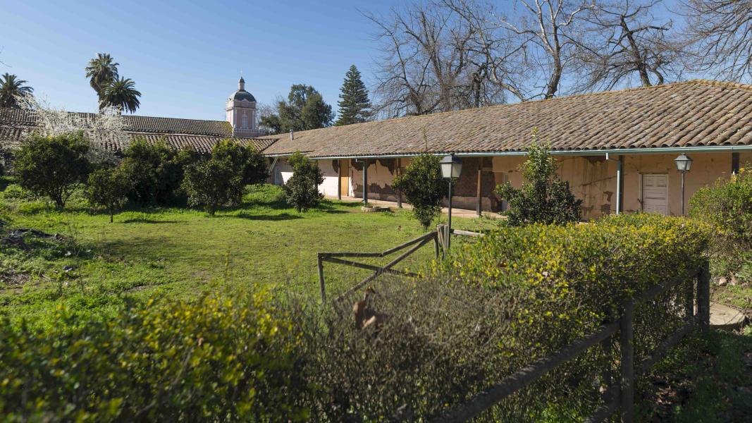 Imagen del monumento Casa Patronal, Capilla y dependencias contiguas de la Hacienda San José del Carmen El Huique