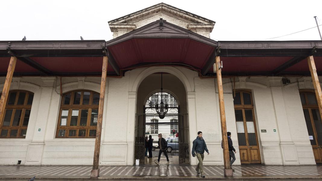 Imagen del monumento Edificio de la ex Escuela de Artes y Oficios