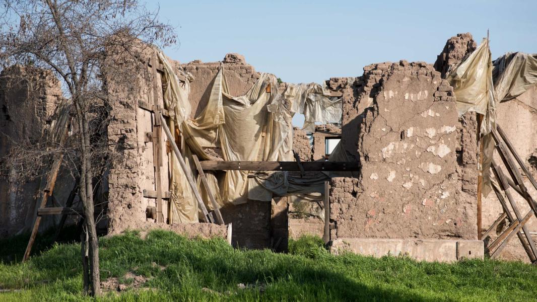 Imagen del monumento Construcciones y parque de la antigua bodega de vinos de la ex Viña San Carlos