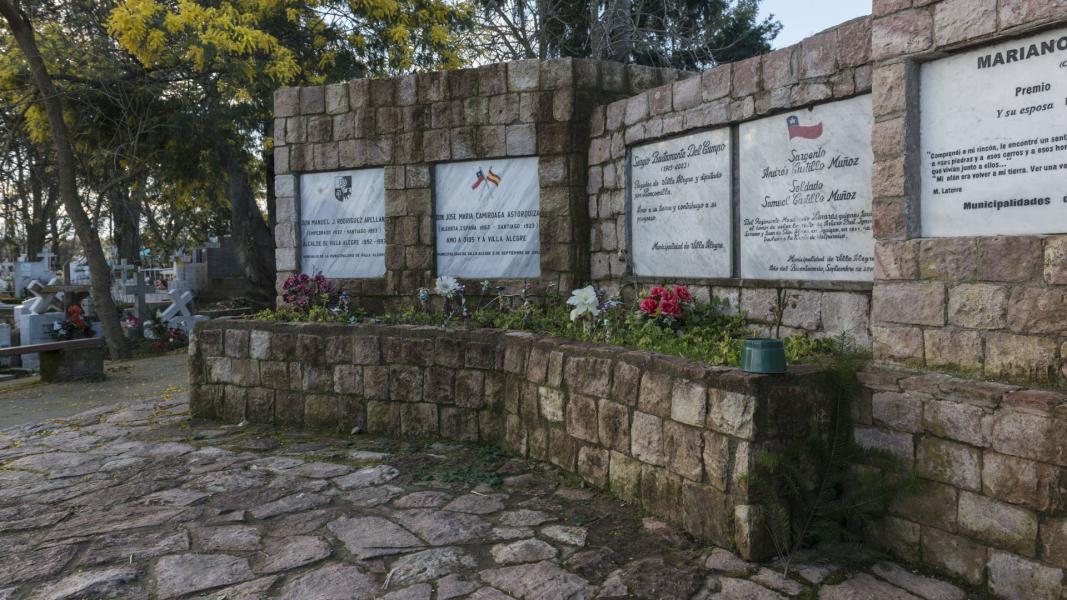 Imagen del monumento Sector de los Hombres Ilustres del Cementerio de Villa Alegre