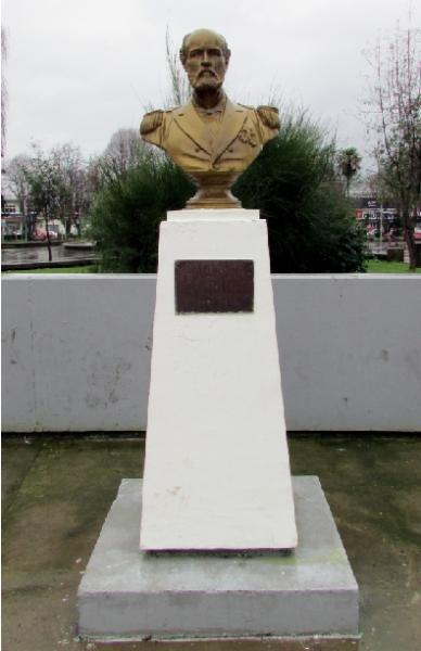Imagen del monumento Arturo Prat Chacón