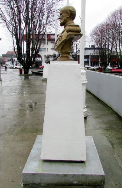 Imagen del monumento Arturo Prat Chacón