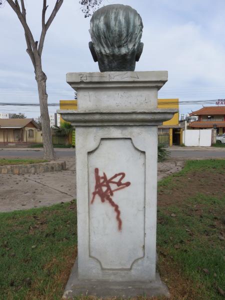 Imagen del monumento Juan Guzmán Cruchaga