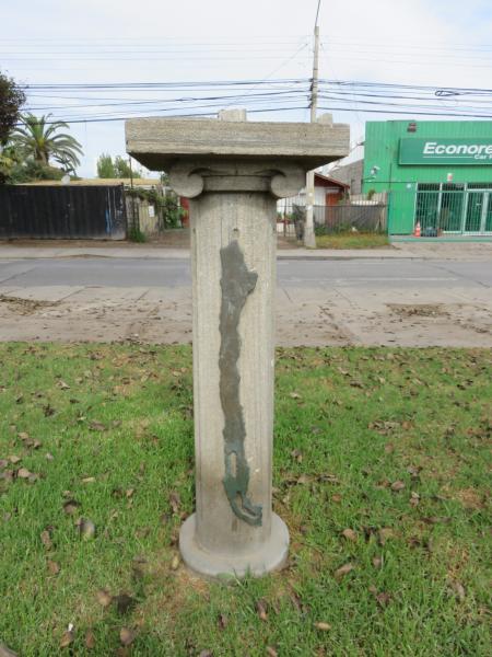 Imagen del monumento Libro de Bronce