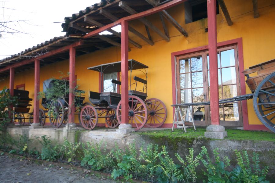 Imagen de Consejo de Monumentos Nacionales tomará acciones legales por robo de antigüedades en casona histórica de Alhué