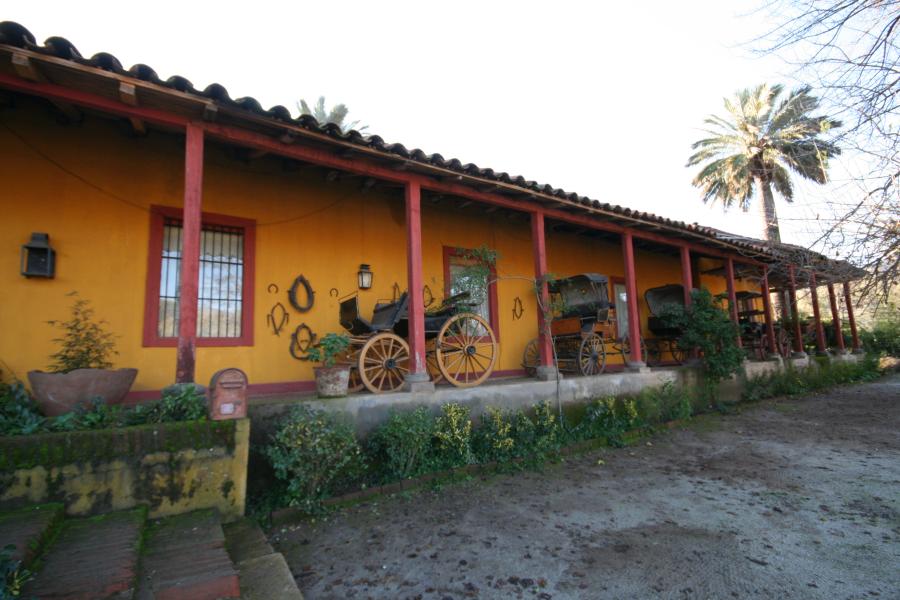 Imagen de Consejo de Monumentos Nacionales tomará acciones legales por robo de antigüedades en casona histórica de Alhué