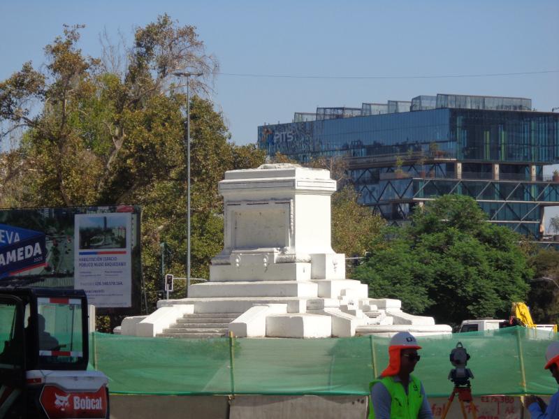 Imagen de Nueva Alameda: CMN aprueba la iniciativa de reubicación del monumento al General Baquedano que permitirá la restauración de su plinto