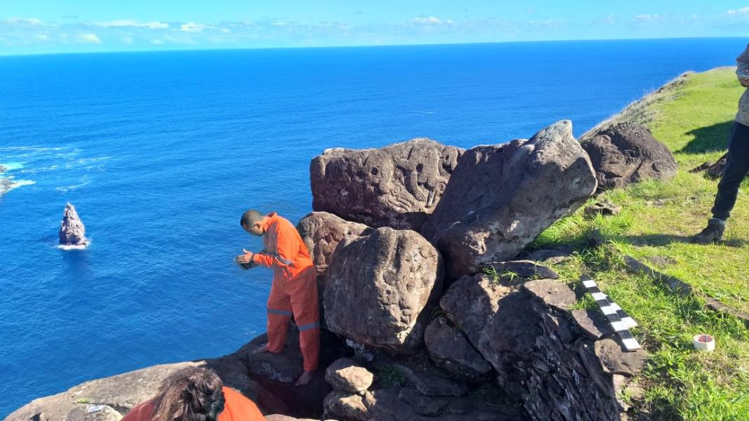 Imagen de Visita técnica del CMN, ST CMN, CNCR y CNSPM  a Rapa Nui