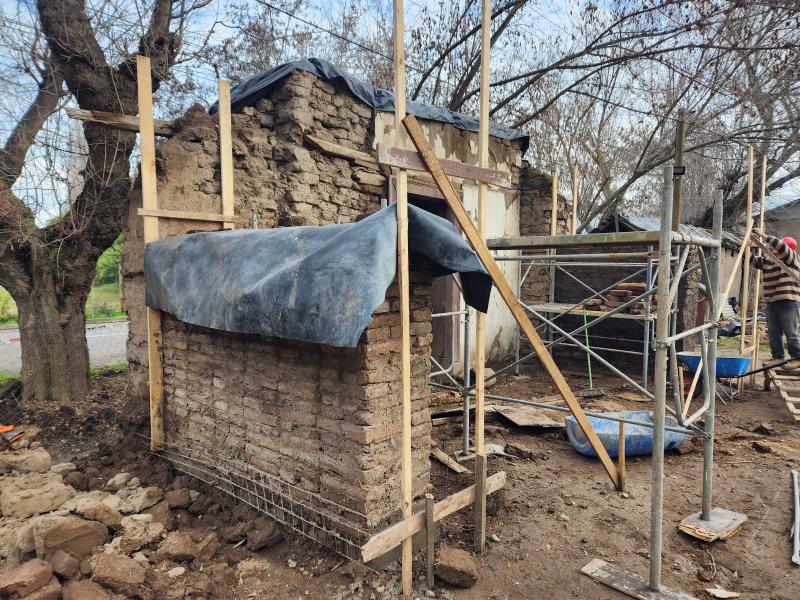 Imagen de Avanzan obras de emergencia en la Zona Típica Pueblo de Zúñiga, de San Vicente de Tagua-Tagua