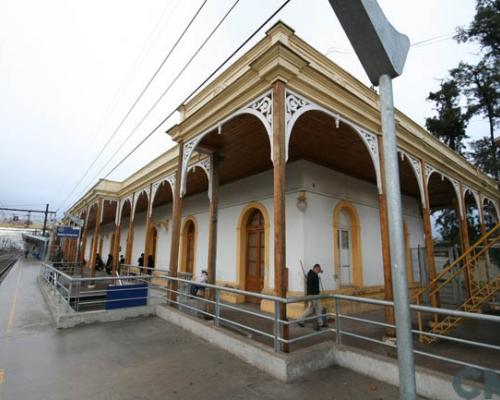 Imagen del monumento Edificio de la Estación de los ferrocarriles del Estado de la ciudad de San Bernardo