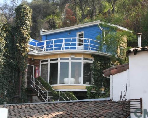 Imagen del monumento Casa de Pablo Neruda, ubicada en calle Fernando Márquez de la Plata N°019
