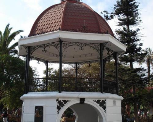 Imagen del monumento Kiosco de retreta, ubicado en la Plaza Colón