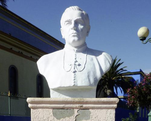 Imagen del monumento Carlos Labbé Márquez