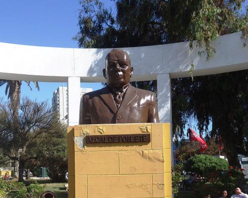 Imagen del monumento Alcalde Poblete