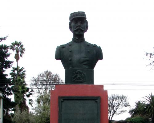 Imagen del monumento Ignacio Carrera Pinto