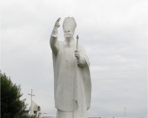 Imagen del monumento Juan Pablo II