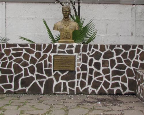 Imagen del monumento Hernán Merino Correa