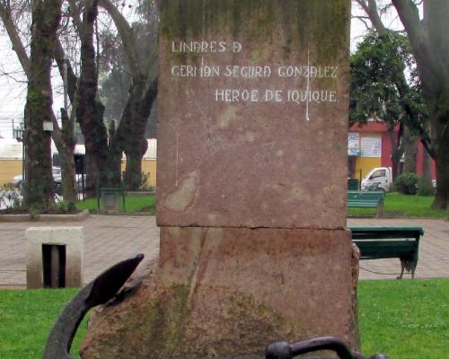 Imagen del monumento Germán Segura González