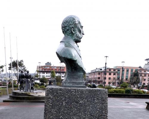 Imagen del monumento Vicente Pérez Rosales