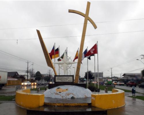 Imagen del monumento GabrieLa Mistral