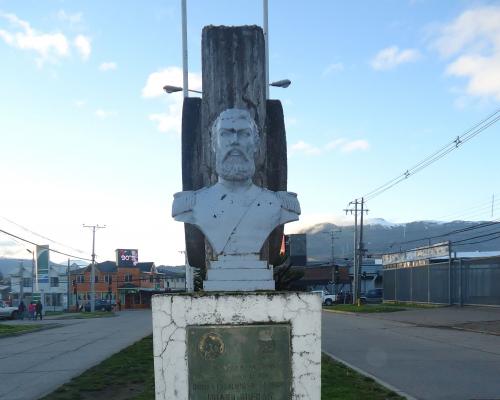 Imagen del monumento Huaso Bueras