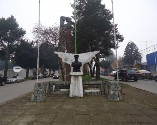 Imagen del monumento Dagoberto Godoy